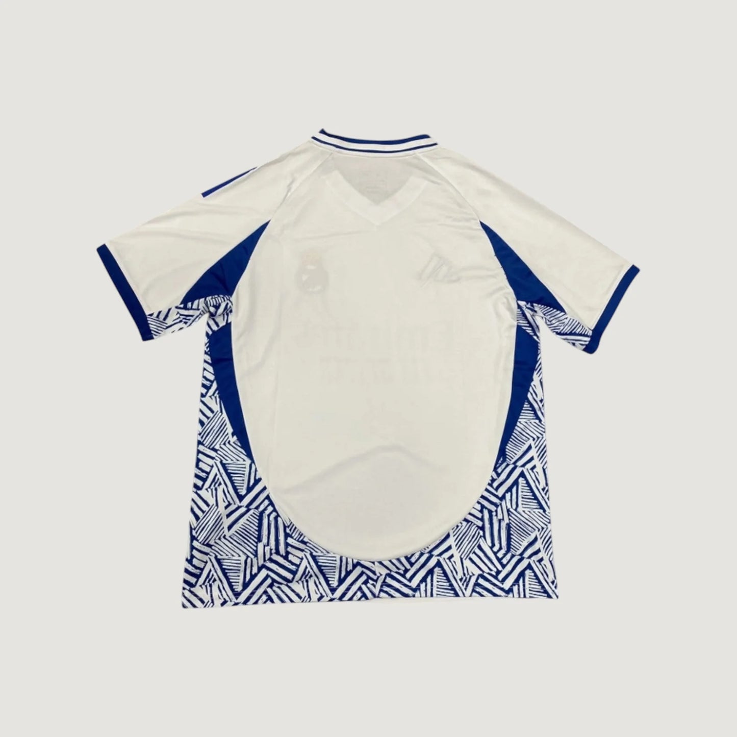 REAL MADRID – MAILLOT DOMICILE 25/26 – BLANC & BLEU